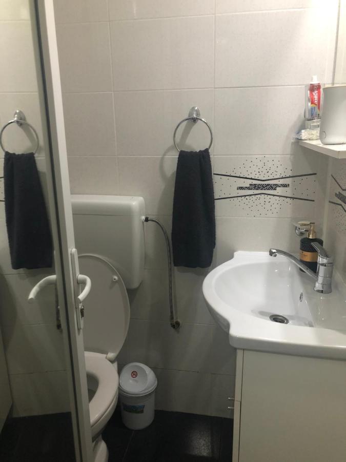 Garsoniera Aleea Trandafirilor Apartment Baile Herculane Bagian luar foto